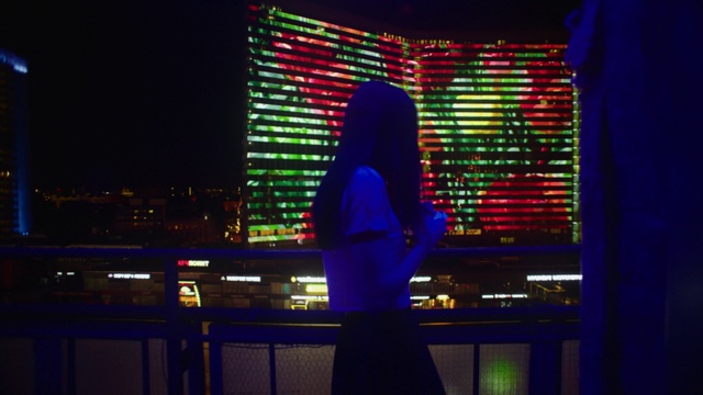 Video Reference: Light, Lighting, Visual effect lighting, Night, Neon, Technology, Architecture, City, Light-emitting diode, Magenta