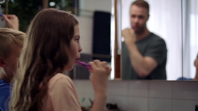 Video Reference: Hair, Snapshot, Fun, Shoulder, Lip, Conversation, Cheek, Blond, Brown hair, Mouth