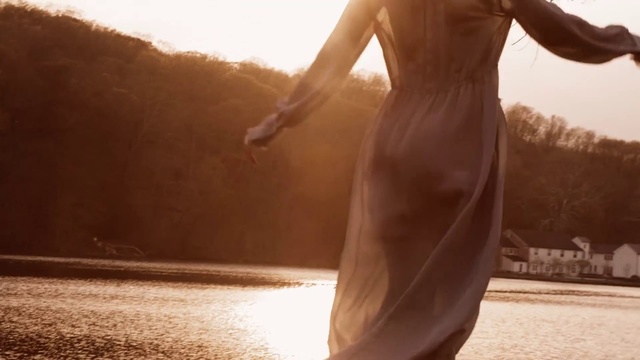 Video Reference: Sunlight, Standing, Dress, Photography, Summer, Muscle, Backlighting