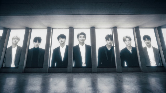 Video Reference: Photograph, Social group, Snapshot, Photography, White-collar worker, Businessperson, Team, Suit, Formal wear