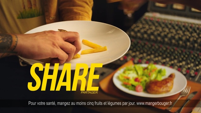 Video Reference: meal, food, dish, cuisine, lunch, junk food, appetizer, brunch, fast food, breakfast