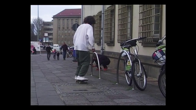 Video Reference: Bicycle, Photograph, Vehicle, Mode of transport, Bicycle wheel, Snapshot, Bicycle accessory, Bicycle saddle, Recreation, Street