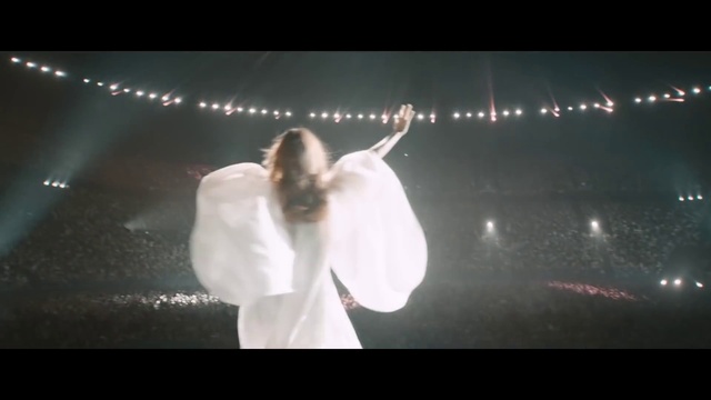 Video Reference: Light, Performance, Performance art, Darkness, Dress, Performing arts, Atmosphere, Photography, Dance, Space