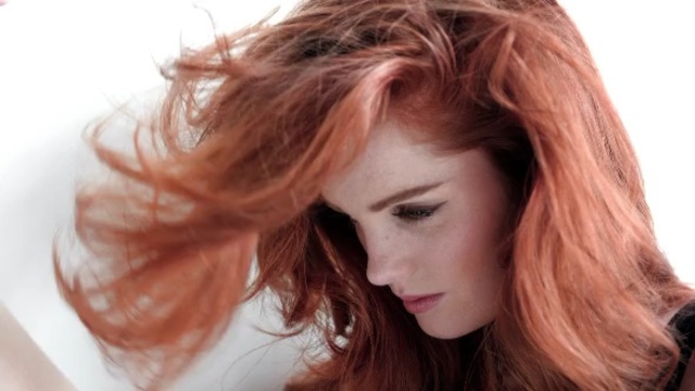 Video Reference: hair, human hair color, beauty, hair coloring, red hair, chin, forehead, long hair, brown hair, layered hair, Person