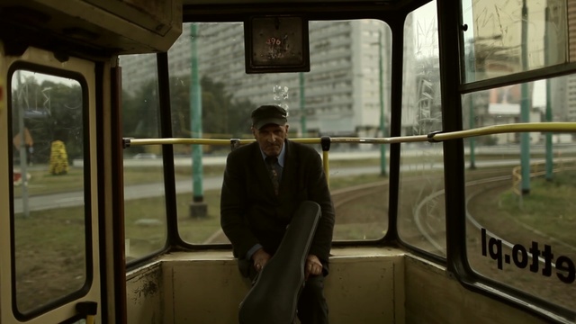 Video Reference: public transport, screenshot, vehicle, rapid transit, pc game, Person