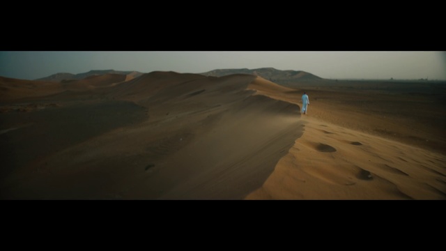Video Reference: Desert, Sand, Natural environment, Nature, Sky, Erg, Sahara, Atmospheric phenomenon, Landscape, Aeolian landform