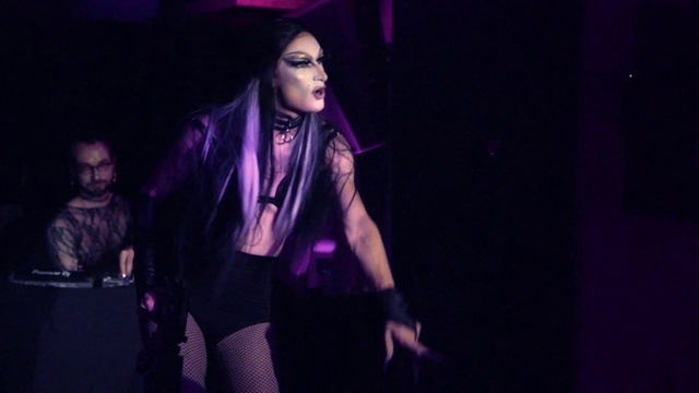 Video Reference: Performance, Purple, Music artist, Stage, Performing arts, Violet, Fashion, Event, Music, Singing