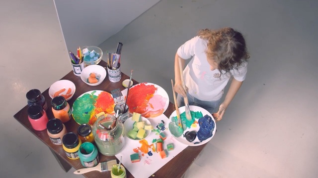Video Reference: Play, Plastic, Glass, Food, Art, Person, Female