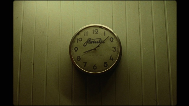 Video Reference: Clock, Wall, Wall clock, Home accessories, Circle, Metal