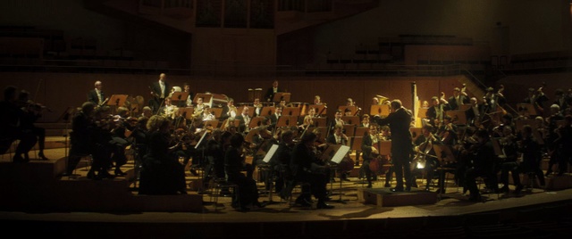 Video Reference: Music, Orchestra, Musician, Classical music, Musical ensemble, Bandleader, Stage, Orchestra pit, Event, Performance