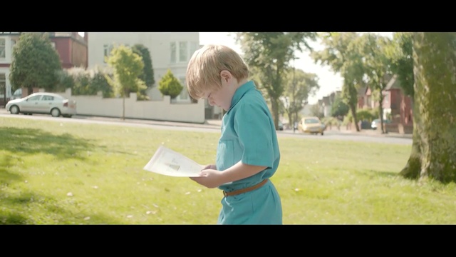 Video Reference: green, blue, photograph, grass, plant, tree, sitting, lawn, fun, photography