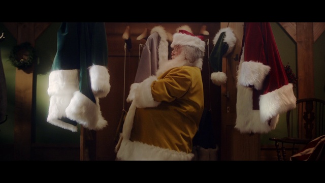 Video Reference: Fur, Fictional character, Costume