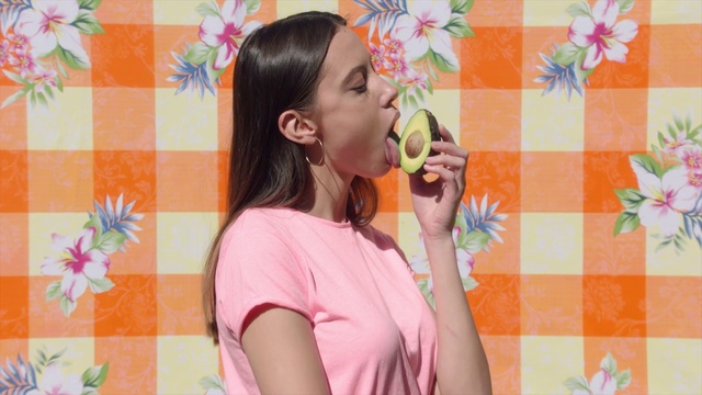 Video Reference: Skin, Orange, Textile, Mouth, Happy, Plant, Photography, Neck, Long hair, Peach