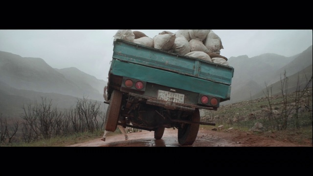 Video Reference: Mode of transport, Vehicle, Transport, Motor vehicle, Commercial vehicle, Automotive exterior, Car, Hill station, Truck, Rural area