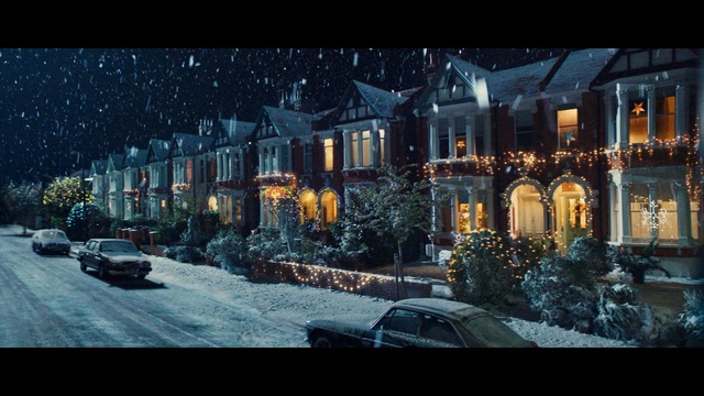 Video Reference: snow, winter, town, night, home, residential area, house, tree, urban area, sky