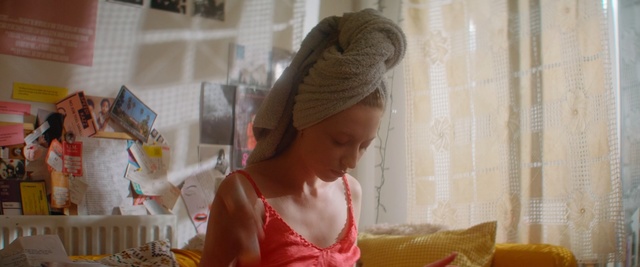 Video Reference: girl, textile, temple, tradition, hair accessory, bride, ceremony, Person