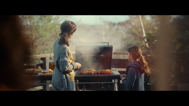 Video Reference: Adventure game, Adaptation, Photography, Screenshot, Scene, Conversation, Cuisine