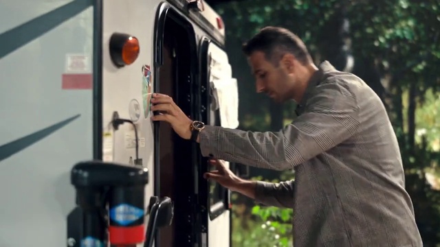 Video Reference: Vehicle door, Gas pump, Automotive window part, Vehicle, Glass, Door, Bus driver, Truck driver, Windshield