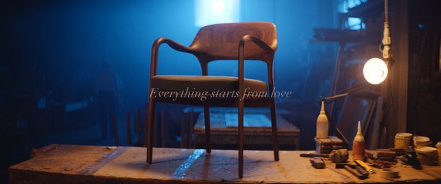 Video Reference: light, lighting, scene, table, darkness, stage, musical instrument accessory, art, Person