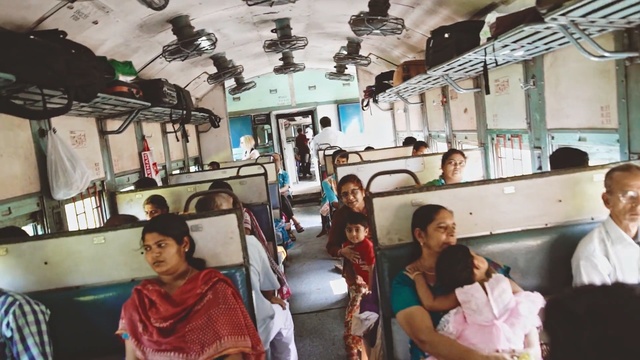 Video Reference: Transport, Passenger, Public transport, Vehicle, Travel, Metro