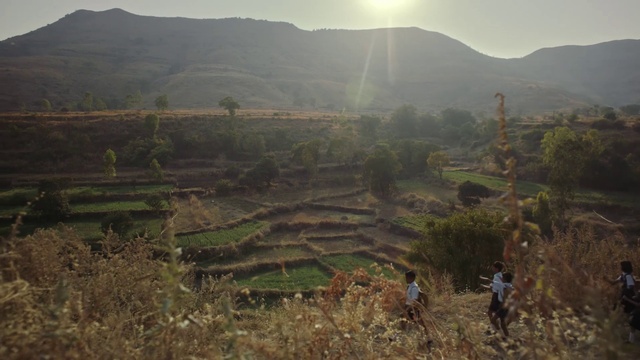 Video Reference: Terrace, Highland, Hill station, Landscape, Rural area, Hill, Plantation, Paddy field, Land lot, Agriculture