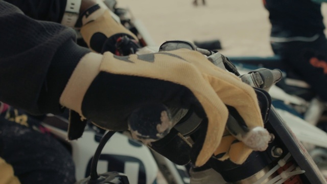 Video Reference: Arm, Hand, Finger, Personal protective equipment