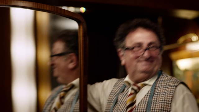 Video Reference: Fun, Glasses, Conversation, Smile