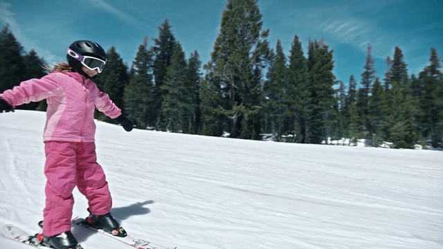 Video Reference: ski, skiing, snow, winter, piste, winter sport, ski equipment, snowboarding, snowboard, sky