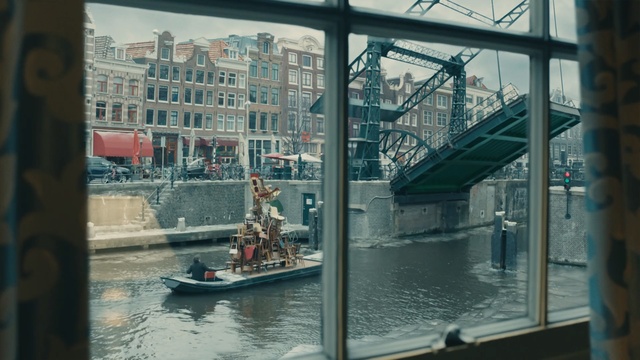 Video Reference: water, window, building, tourist attraction, glass