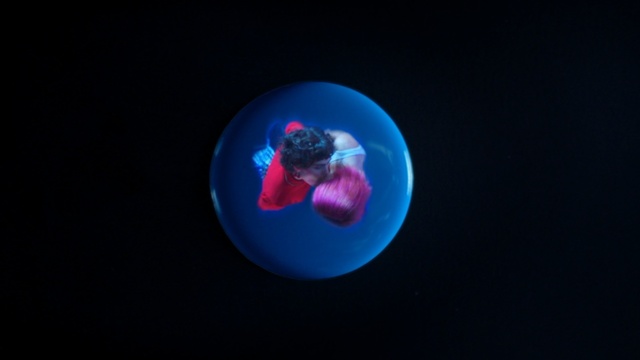 Video Reference: Blue, Light, Magenta, Pink, Cnidaria, Electric blue, Sphere, Organism, Space, Earth, Person
