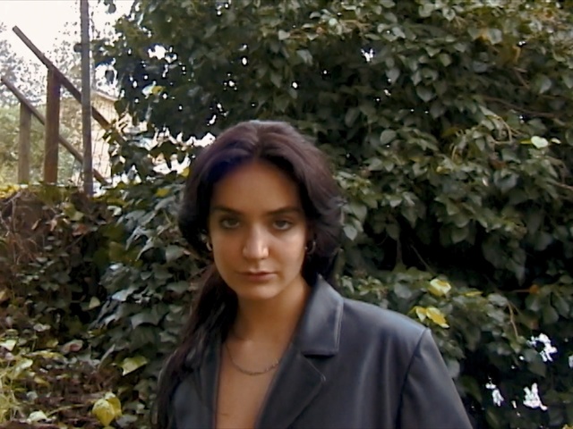 Video Reference: Hair, Nature, Photograph, Lady, Facial expression, Hairstyle, Beauty, Leaf, Smile, Portrait, Person