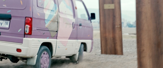 Video Reference: Land vehicle, Vehicle, Car, Motor vehicle, Mode of transport, Transport, Van, Commercial vehicle, Light commercial vehicle, Microvan, Person