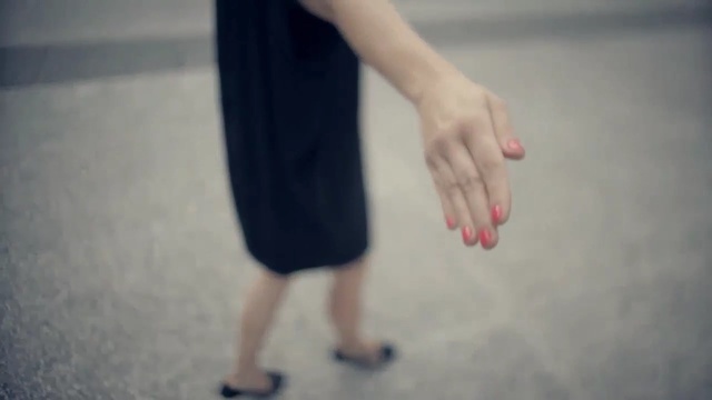 Video Reference: Finger, Human leg, Hand, Leg, Joint, Nail, Footwear, Dress, Human body, Gesture