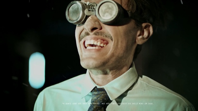 Video Reference: Eyewear, Glasses, Cool, Sunglasses, Gentleman, Head, Vision care, Chin, Goggles, Personal protective equipment