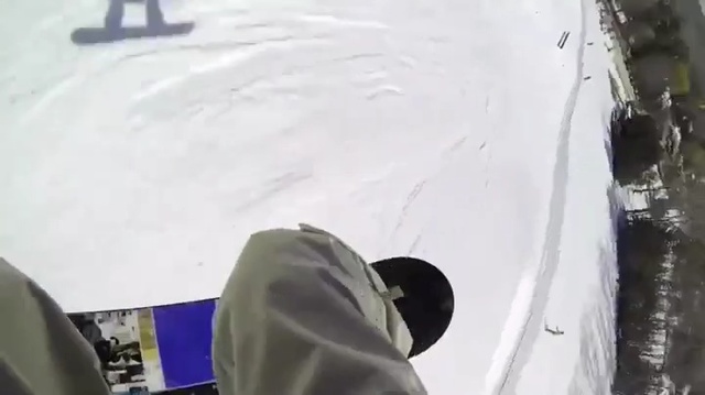 Video Reference: Snow, Geological phenomenon, Recreation, Vehicle, Winter, Winter sport, Ice