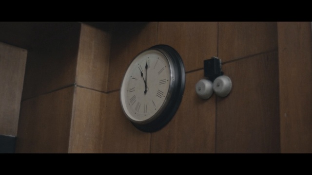 Video Reference: Clock, Still life photography, Gauge, Measuring instrument, Circle, Photography, Home accessories, Compass, Tool