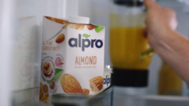 Video Reference: Food, Junk food, Ingredient, Snack, Almond milk, Cuisine, Dish