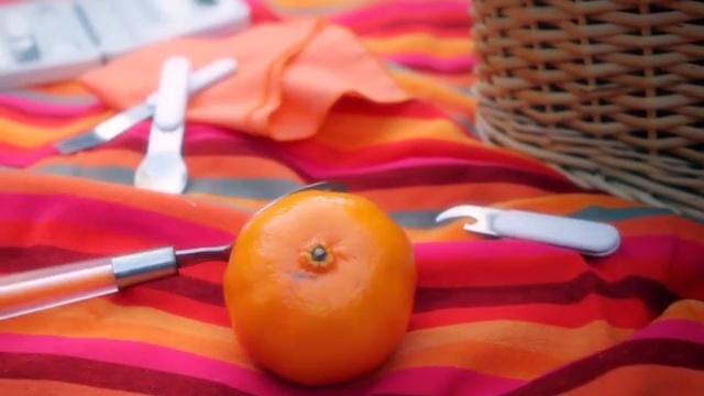 Video Reference: Orange, Fruit, Food, Textile, Vegetarian food, Plant, Linens, Orange