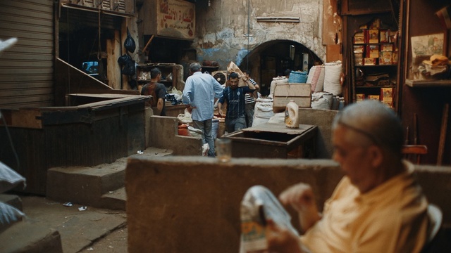 Video Reference: Artisan, Person