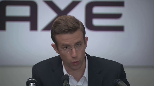 Video Reference: Forehead, Spokesperson, White-collar worker, Businessperson, Speech