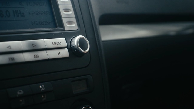 Video Reference: car, vehicle, motor vehicle, technology, family car, automotive design, center console, multimedia, electronics, mid size car, Person