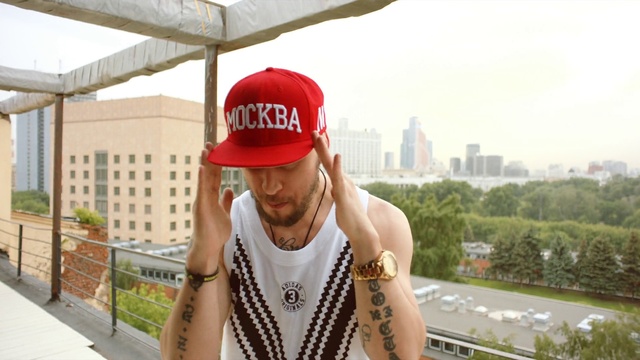 Video Reference: Red, Cap, Headgear, Hat, Baseball cap, Fashion accessory, Leisure, Photography, T-shirt, Sun hat