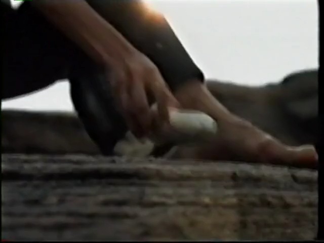 Video Reference: leg, foot, hand, human leg, finger, arm, muscle, human body, mouth, neck