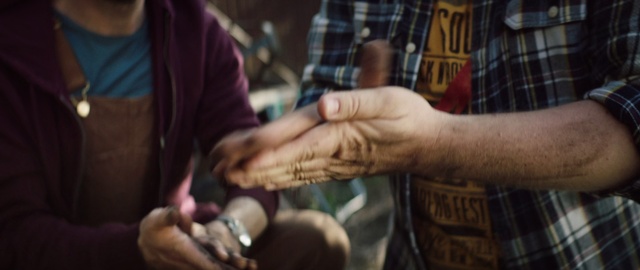 Video Reference: Hand, Finger, Arm, Nail, Wrist, Thumb
