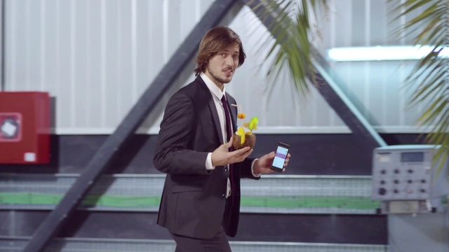 Video Reference: technology, suit, product, businessperson, white collar worker, job, business