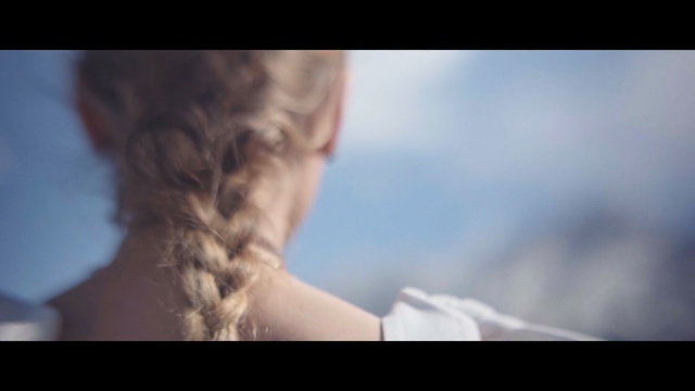 Video Reference: hair, human hair color, sky, hairstyle, girl, sunlight, human, neck, long hair, muscle