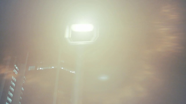 Video Reference: Light, Atmospheric phenomenon, Lighting, Ceiling, Light fixture, Sky, Haze, Fog