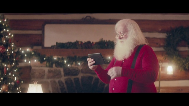 Video Reference: Photograph, Facial hair, Sky, Fun, Fictional character, Photography, Santa claus, Christmas, Beard, Event