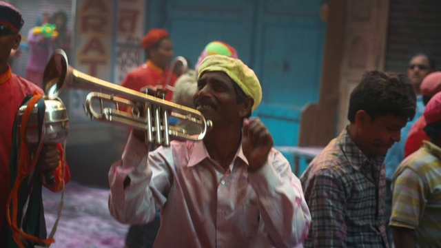 Video Reference: Brass instrument, Musical instrument, Trumpeter, Types of trombone, Trombone, Wind instrument, Music, Trumpet, Saxhorn, Flugelhorn