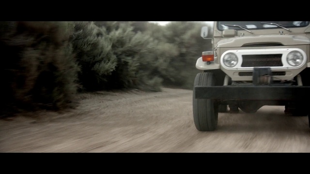 Video Reference: Land vehicle, Vehicle, Car, Automotive tire, Off-roading, Bumper, Tire, Automotive exterior, Sport utility vehicle, Off-road vehicle